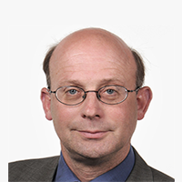 Porträtfoto von Professor Stefan Uhlig